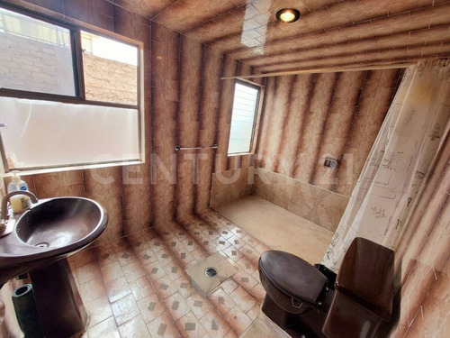 Imagen 10 de 19 de Casa En Venta De 3 Niveles Con Roof Garden, Cerca De Monte Maria