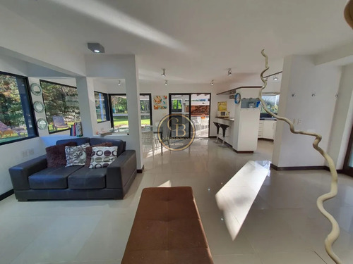 Venta O Alquiler Anual. Cómoda Casa En Solanas Vacation Club.