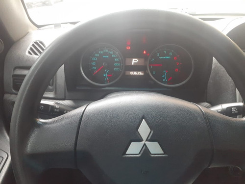 Imagem 8 de 13 de Mitsubishitr4 4x2/ Automatica/ Completa /2012