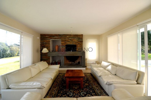 Hermosa Residencia Pon Piscina- Ref: 3118