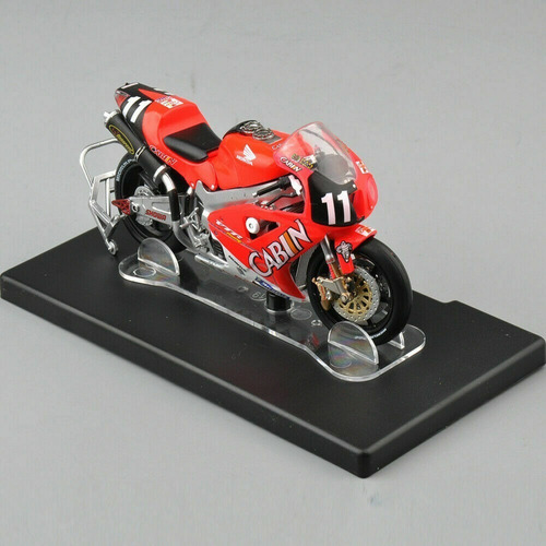 Honda Vtr 1000-8h Suzuka 2001 Rossi Valentino Escala 1/18 