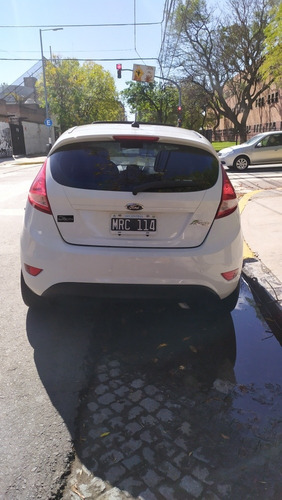 Ford Fiesta Kinetic Design 1.6 Design 120cv Titanium 2013