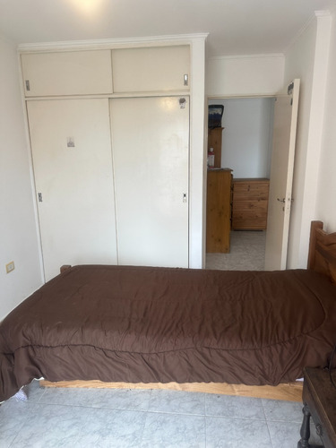 Departamento 2 Dormitorios En Artigas, 50 Mts Bv San Juan