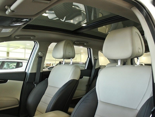 Imagem 4 de 6 de Kia Sorento 3.3 Ex V6 7l 4p Gasolina Aut