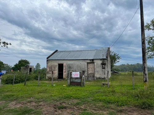 Jm Se Vende Terreno Grande Con Construcción Precaria