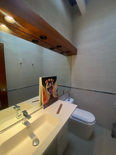 Imagen 9 de 30 de Se Vende Casa 680m2 4h+2s/7b/10p Cerro Verde 4377