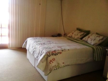 Casa Em Nonoai Com 4 Dormitórios - Mi12452