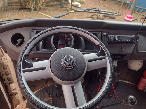Volkswagen Kombi 1.4 Lotação Total Flex 3p