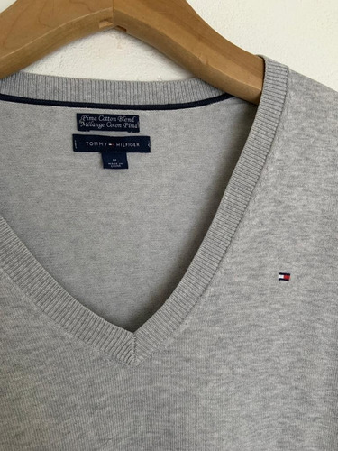 Sweater Tommy Gris 