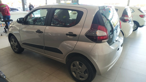 Imagem 5 de 12 de Fiat Mobi Like 1.0 (flex)