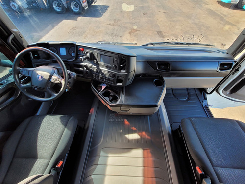 Scania R 450 6x2 Highline Ano 2022/23