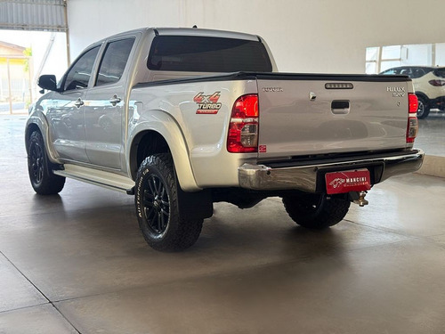 Toyota Hilux 3.0 SRV 4X4 CD 16V TURBO INTERCOOLER