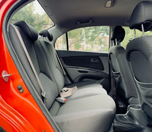 Kia Rio 1.6 4 p
