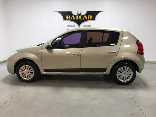 Renault Sandero 1.6 Privilége 16v Flex 4p Automático