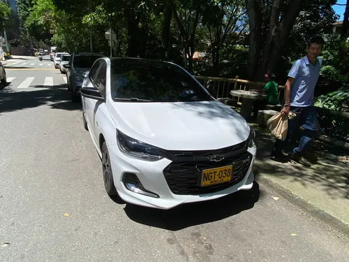 Chevrolet Onix 1.0T Rs Mt
