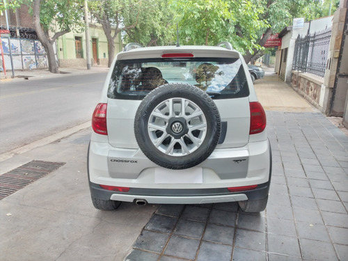 Imagen 5 de 10 de Volkswagen Crossfox 1.6 Trendline (l10) 2014 / Nafta