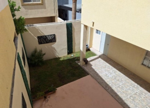 Casa A Precio De Remate En Nuez De Macadamia, Paseo De Los Nogales, Chihuahua Cd. Juárez. Arf