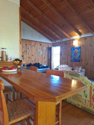 Linda Casa Gran Terreno 750 Mts Av España Con Tralcamahuida