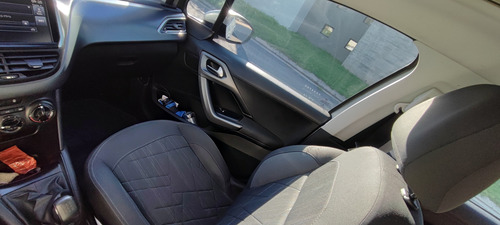 Peugeot 208 1.6 Allure