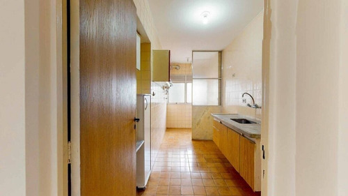 Imagem 19 de 30 de O Apartamento Conta Com Um Living Que Comporta Até 2 Ambientes, Além De Ter Uma Agradável Varanda, Boa Para Cultivar Plantas E Relaxar. - Ap02859 - 70339024
