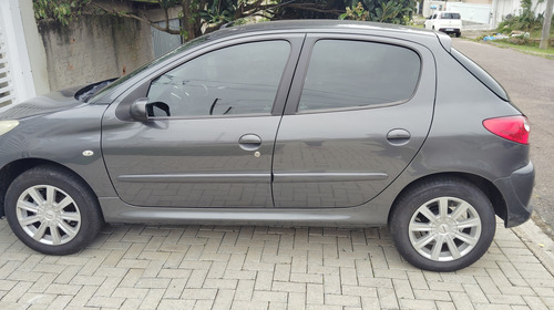 Peugeot 207 1.4 Xr Flex 5p