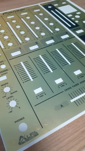 Adesivo Skin Mixer Pioneer Djm-600 Gold (dourado) Djm600 Adesivo Skin Mixer Pioneer Djm-600 Gold (dourado) Djm600