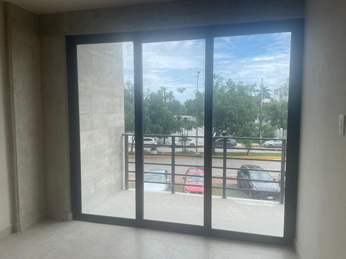 Departamento Para Estrenar Con Roof Garden En Av Nader Cancun