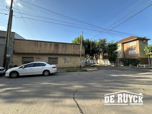 Excelente Esquina En Quilmes A Pasos De Guido