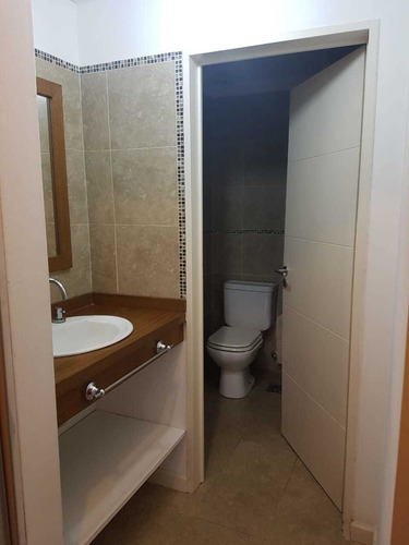 Imagen 10 de 14 de Venta Departamento. P.b. 2 Amb., Condominio Jardines Saravi