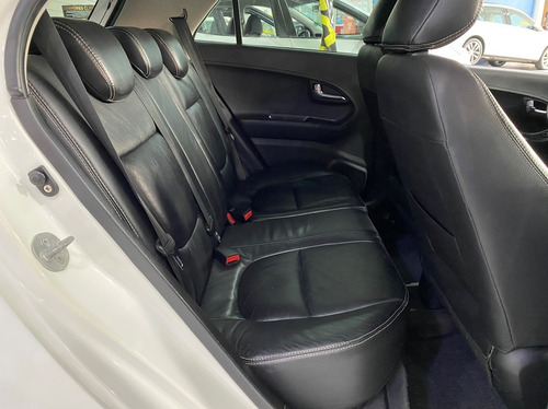 Imagem 6 de 20 de Kia Picanto 1.0 Ex 12v 2012