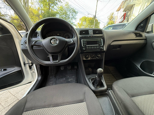 Volkswagen Vento 1.6 Starline Mt