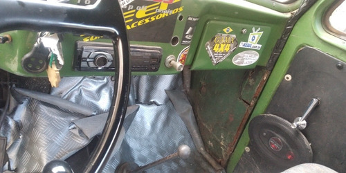 Ford F-75 4x4 6cc 4x4