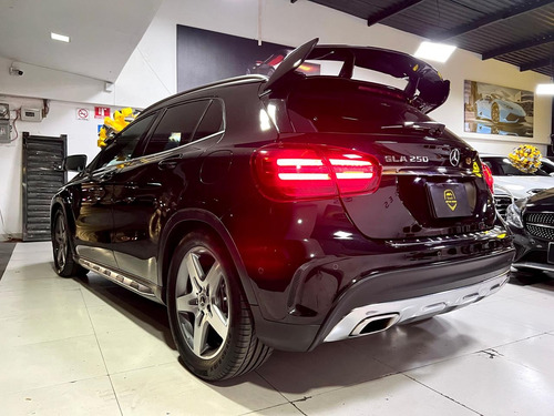 Mercedes-Benz Clase GLA 2.0 250 Cgi Sport Sin Techo At