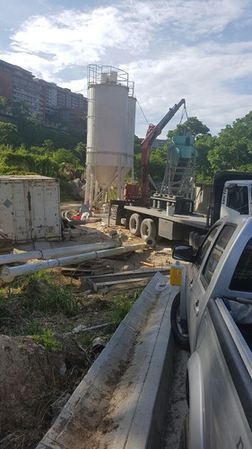 Imagen 2 de 2 de Servicio De Grúa Con Brazo Pickman
