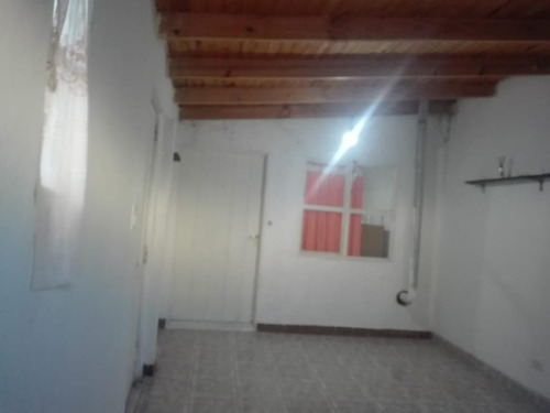 Imagen 2 de 6 de Casa En Venta En Pico Truncado