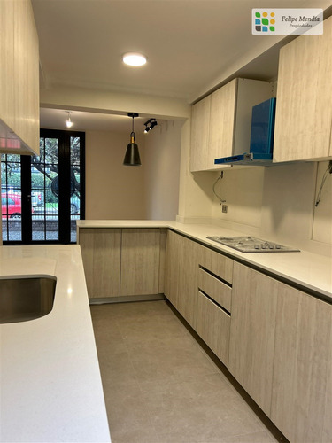 Completamente Remodelada, 3 Dorm, 4 Baños, Estar, Jardín