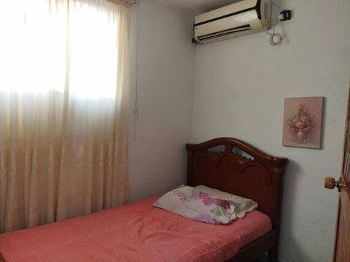 Imagen 16 de 21 de Jorge Febres Vende Apartoquinta En Urb. Prebo I (lemc-485)