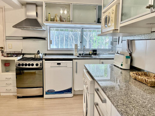 Departamento En Venta De 3 Dormitorios Punta Del Este Playa Mansa