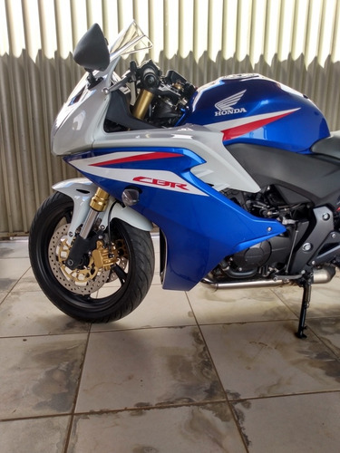 Imagem 4 de 10 de Honda Cbr 600f