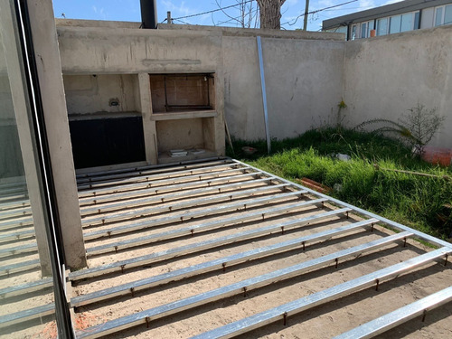 Imagen 14 de 15 de Dúplex A Estrenar En Calle 505 Entre 30 Y 31