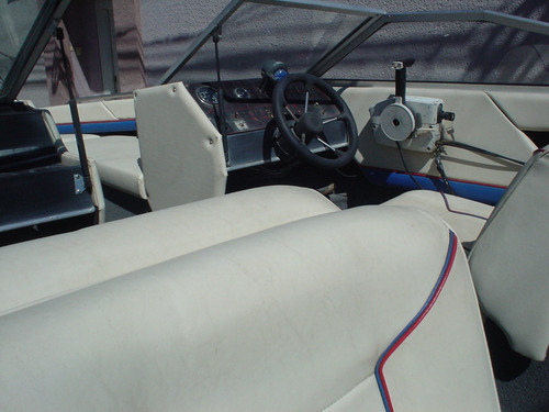 Lancha Marca Baylin Er. Linea Capri 1984 Con Remolque