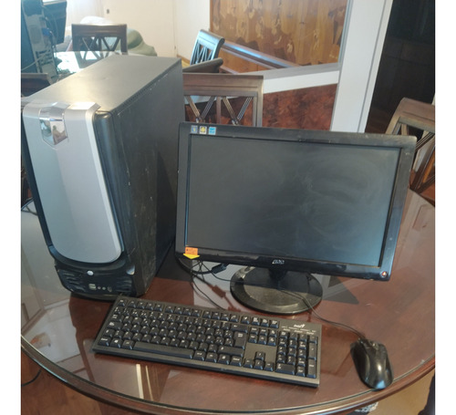 Computadora, Torre, Monitor, Teclado Y Mouse