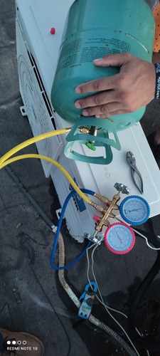 Imagen 5 de 5 de Mantenimiento/reparación/instalación De Aires Acondicionados
