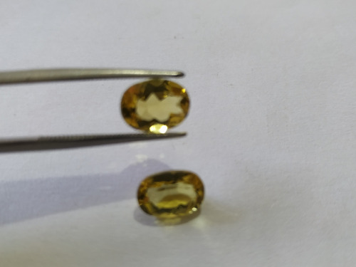 Berilo, Heliodoro Amarelo Extra Natural 02 Ovais 3,5 Ct. Amarelo Forte