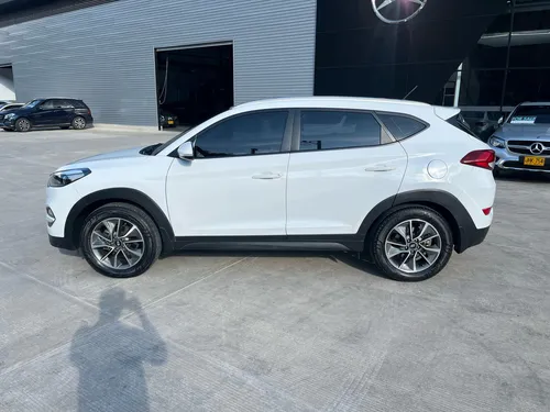 Hyundai Tucson 2.0 Advance 4X2
