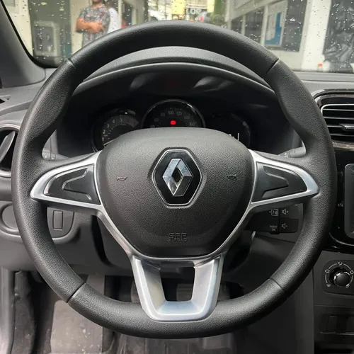Renault Logan Life + Mt 1.6cc 2022
