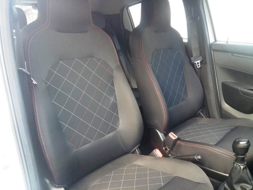 Imagem 3 de 7 de Renault Kwid Zen 1.0 Flex - Completo