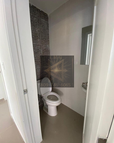Elegante Apartamento En Torre En Los Cerro De Gurabo