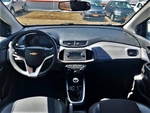 Chevrolet Onix 1.0 Mpfi Lt 8v Flex 4p Manual