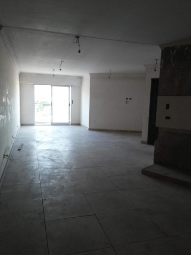 Imagen 4 de 8 de Venta En Caseros Departamento 3 Amb. A Estrenar